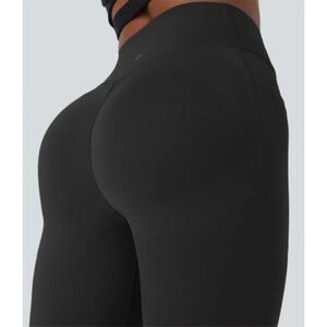 Halara Butt Lifting leggings. Brand NEW Never Worn.